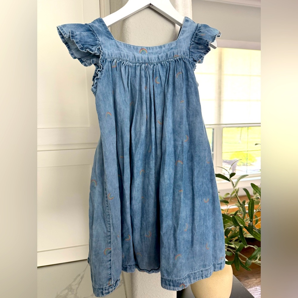 TUCKER + TATE
Kids' Print Shift Dress In Blue Ocean Ditsy Rainbows 4T